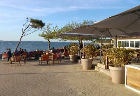 Moulleau Appt T3 ,150m Des Plages, Terrasse Et Climatisation Αρασόν